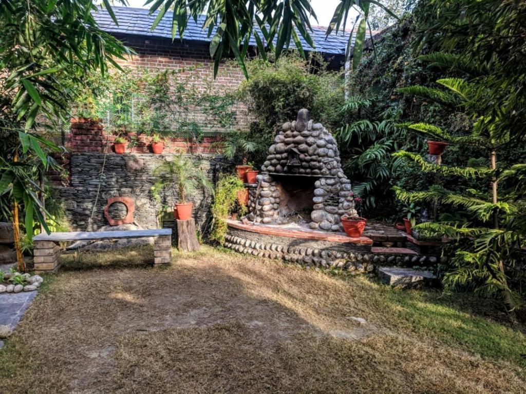 The Divine Hima Dharamshala Exterior foto