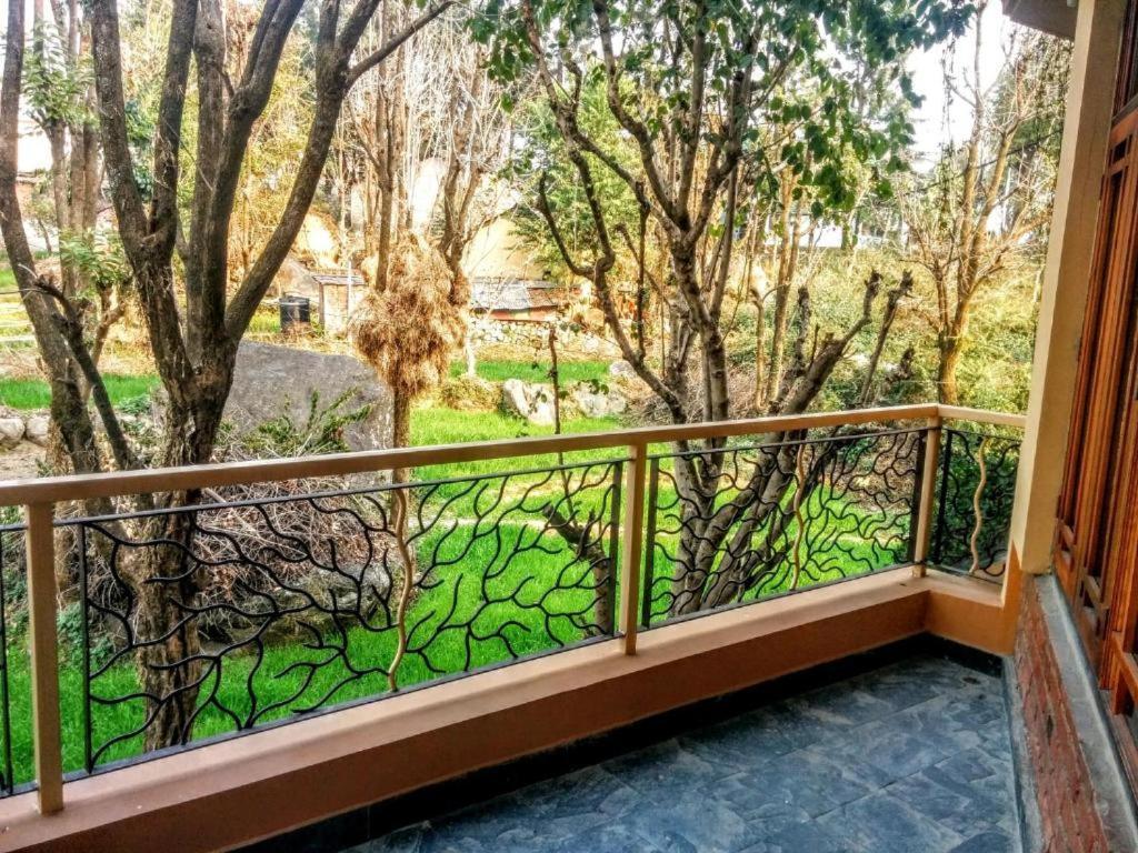 The Divine Hima Dharamshala Exterior foto