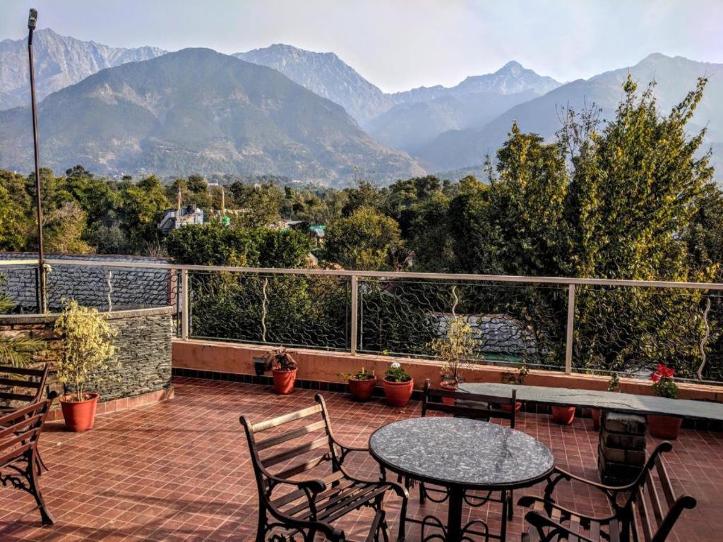 The Divine Hima Dharamshala Exterior foto