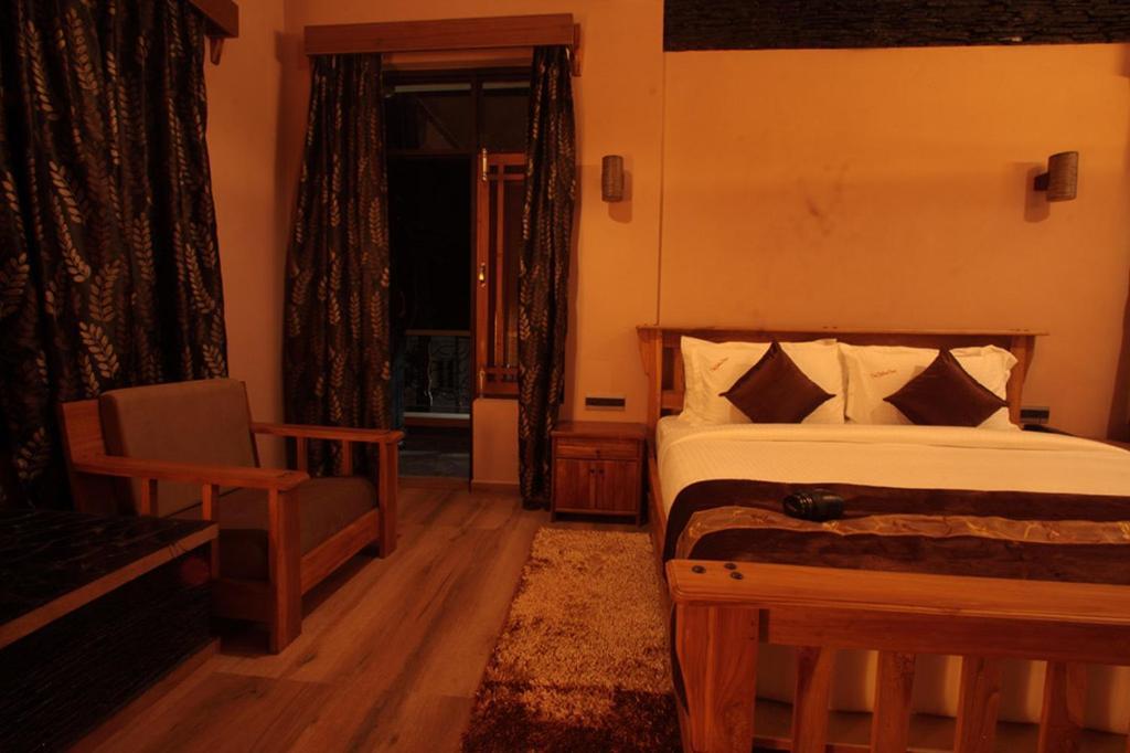 The Divine Hima Dharamshala Exterior foto